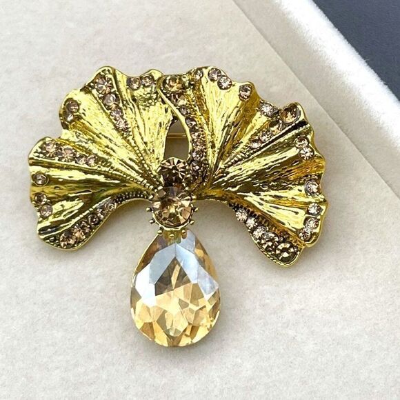 Yellow Gold with Champagne Topaz Crystal Gingko Flower Plant Pin Back Brooch - Picture 2 of 7